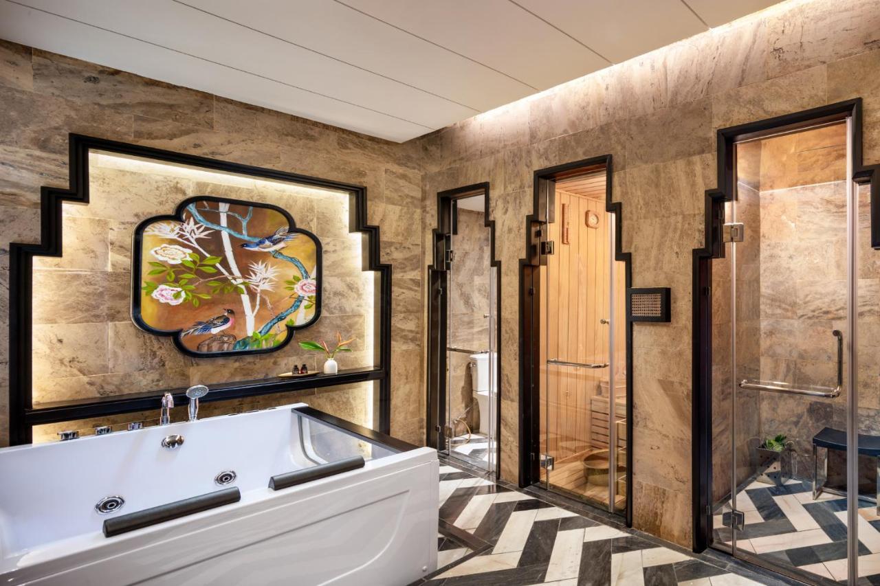 Ravatel Luxury Hotel Bac Giang Buitenkant foto